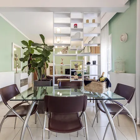 Aurora Urban Apartment *